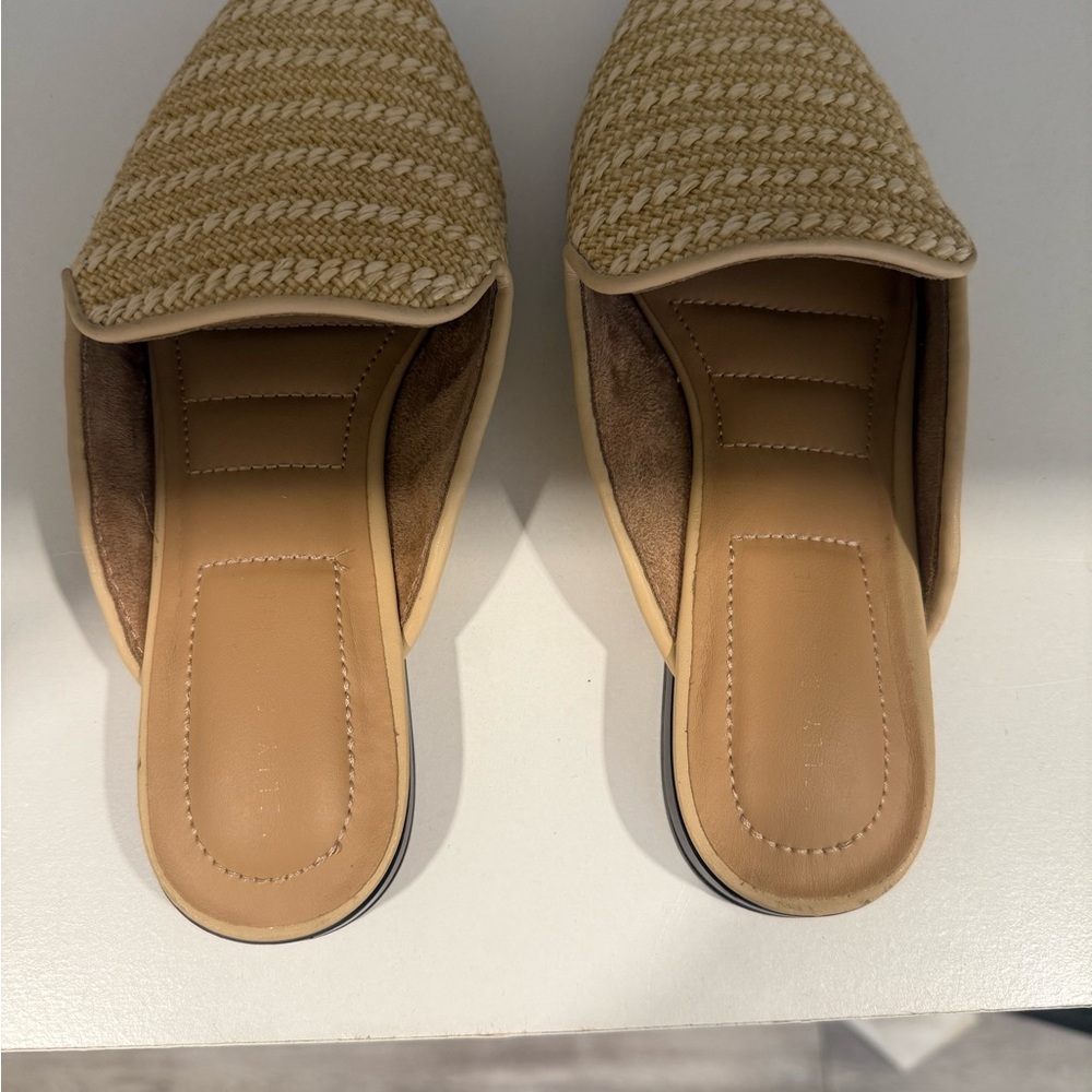 Kelly & Katie Adria Mule